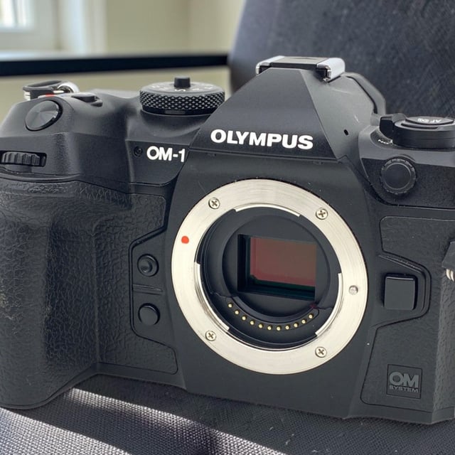 OM-1 ボディ