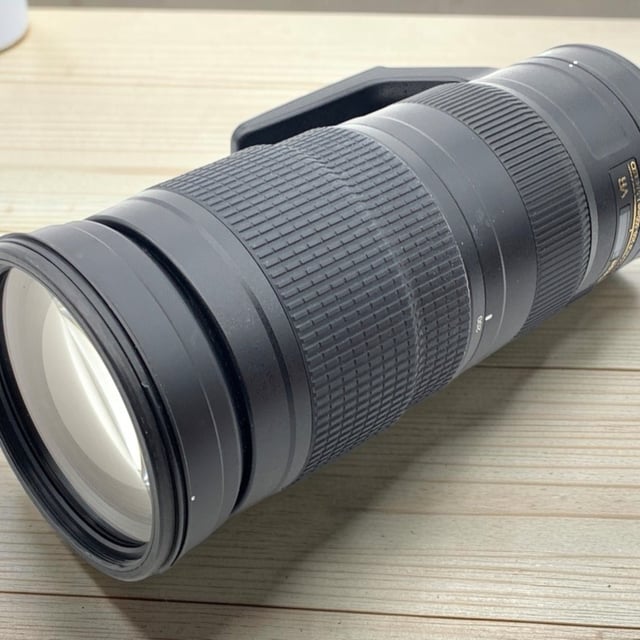 AF-S NIKKOR 200-500mm f/5.6E ED VR