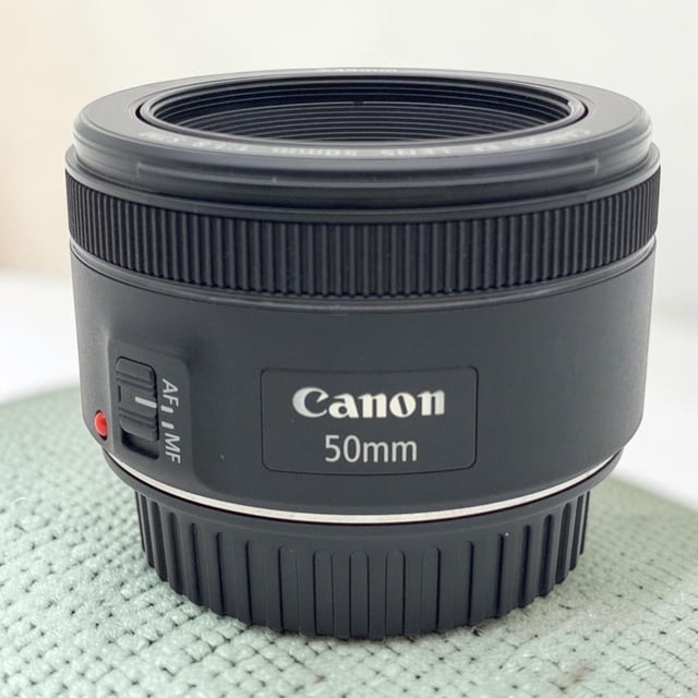 EF 50mm F1.8 STM