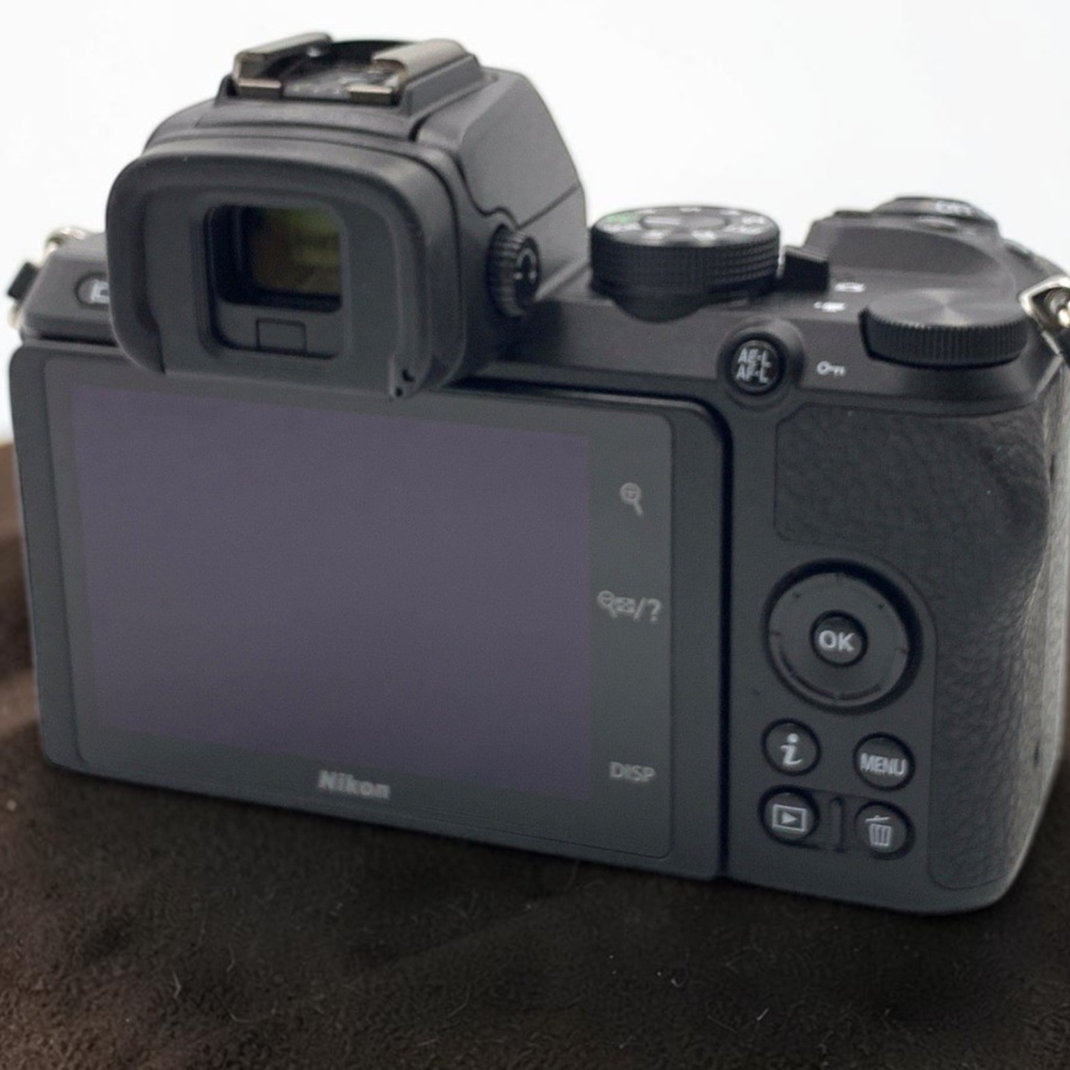 ニコン Z50 ボディの中古 (美品)・¥56,700 by よぎり | みんなのカメラ