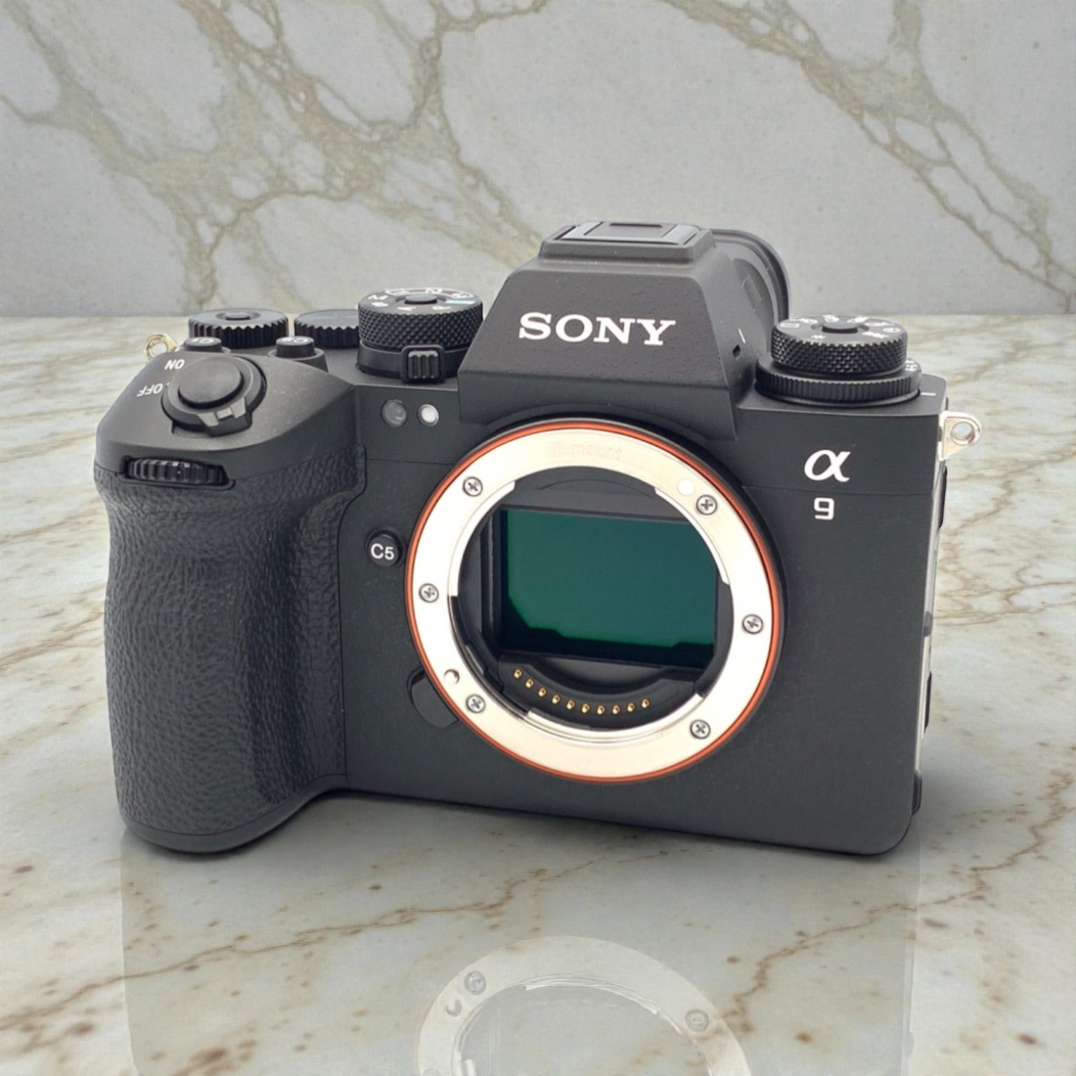 SONY α9 III ILCE-9M3 ボディの中古 (美品)・¥614,870 by revin