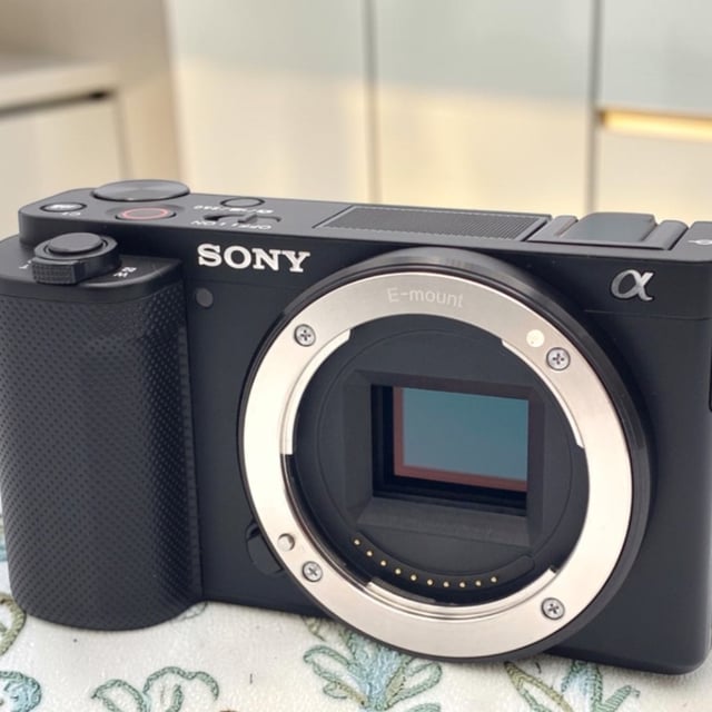 VLOGCAM ZV-E10 ボディ