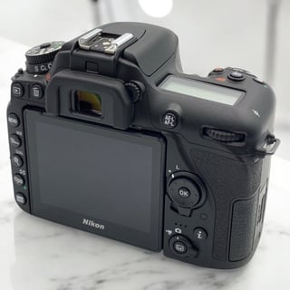 D7500 ボディ