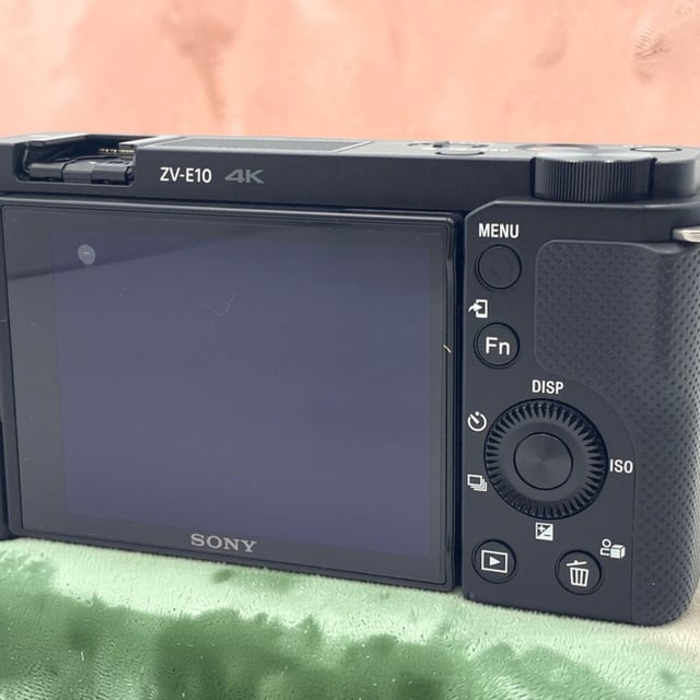 VLOGCAM ZV-E10 ボディ "ブラック"