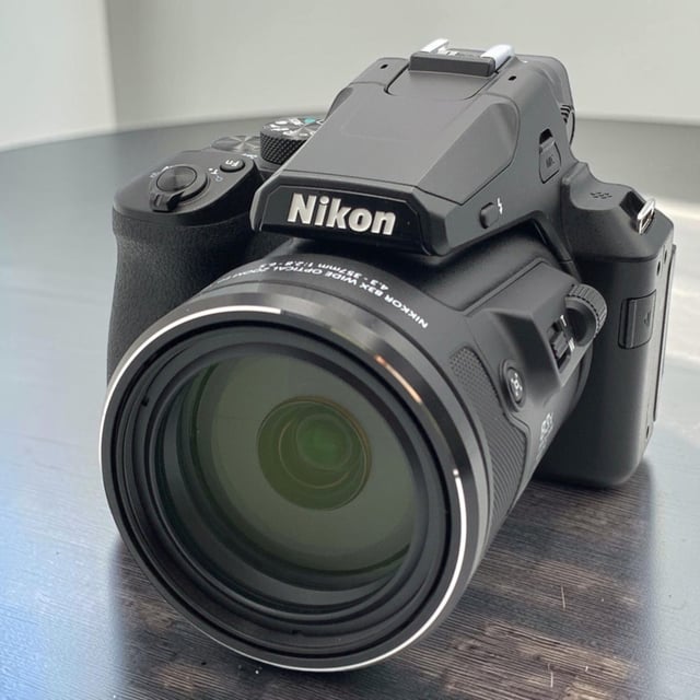 COOLPIX P950