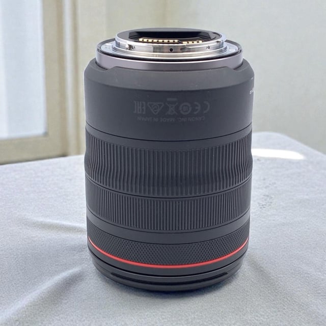 RF 24-105mm F4 L IS USM
