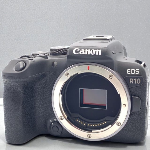 EOS R10 ボディ