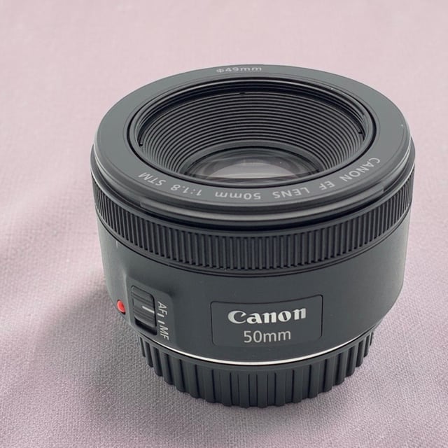 EF 50mm F1.8 STM