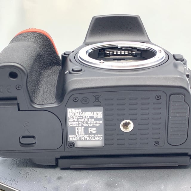 D750 ボディ