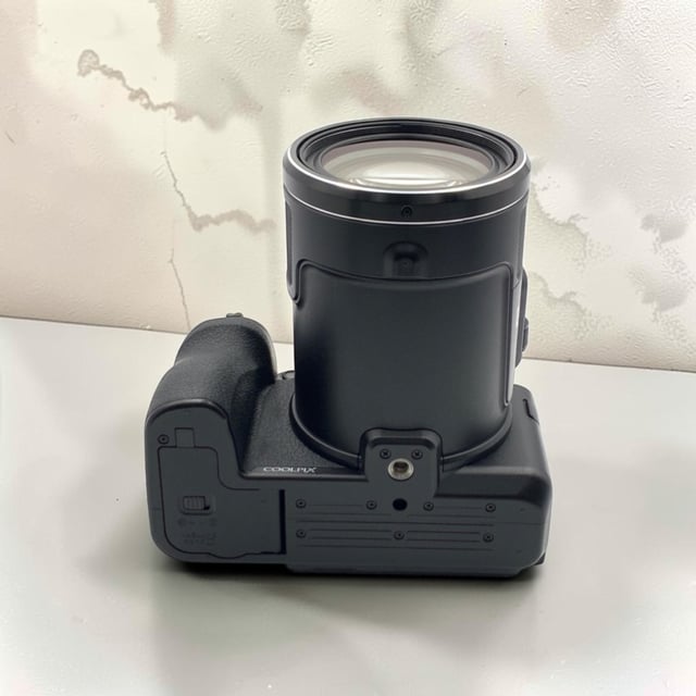 COOLPIX P950
