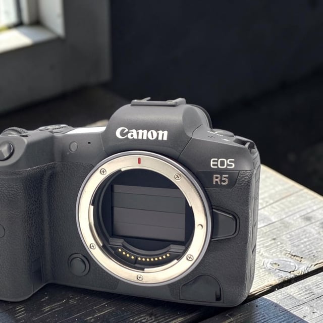EOS R5 ボディ