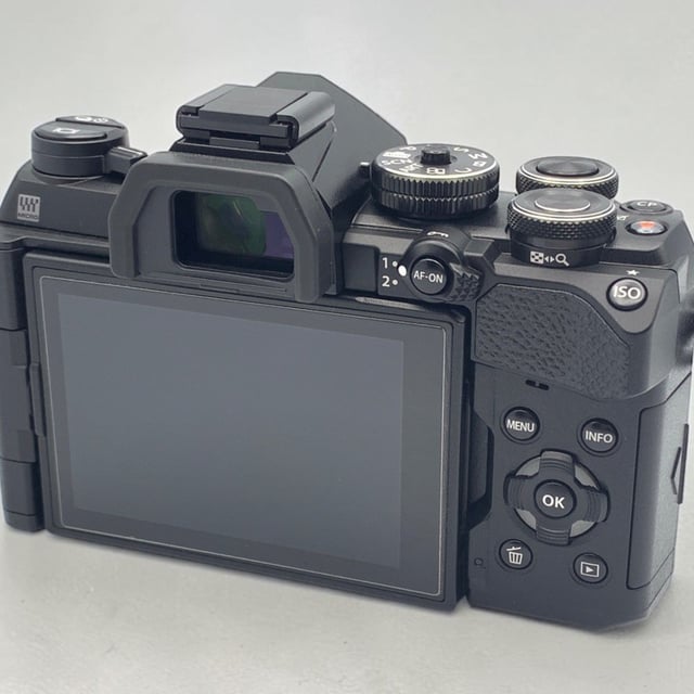 OM-5 Mark II ボディ "ブラック"