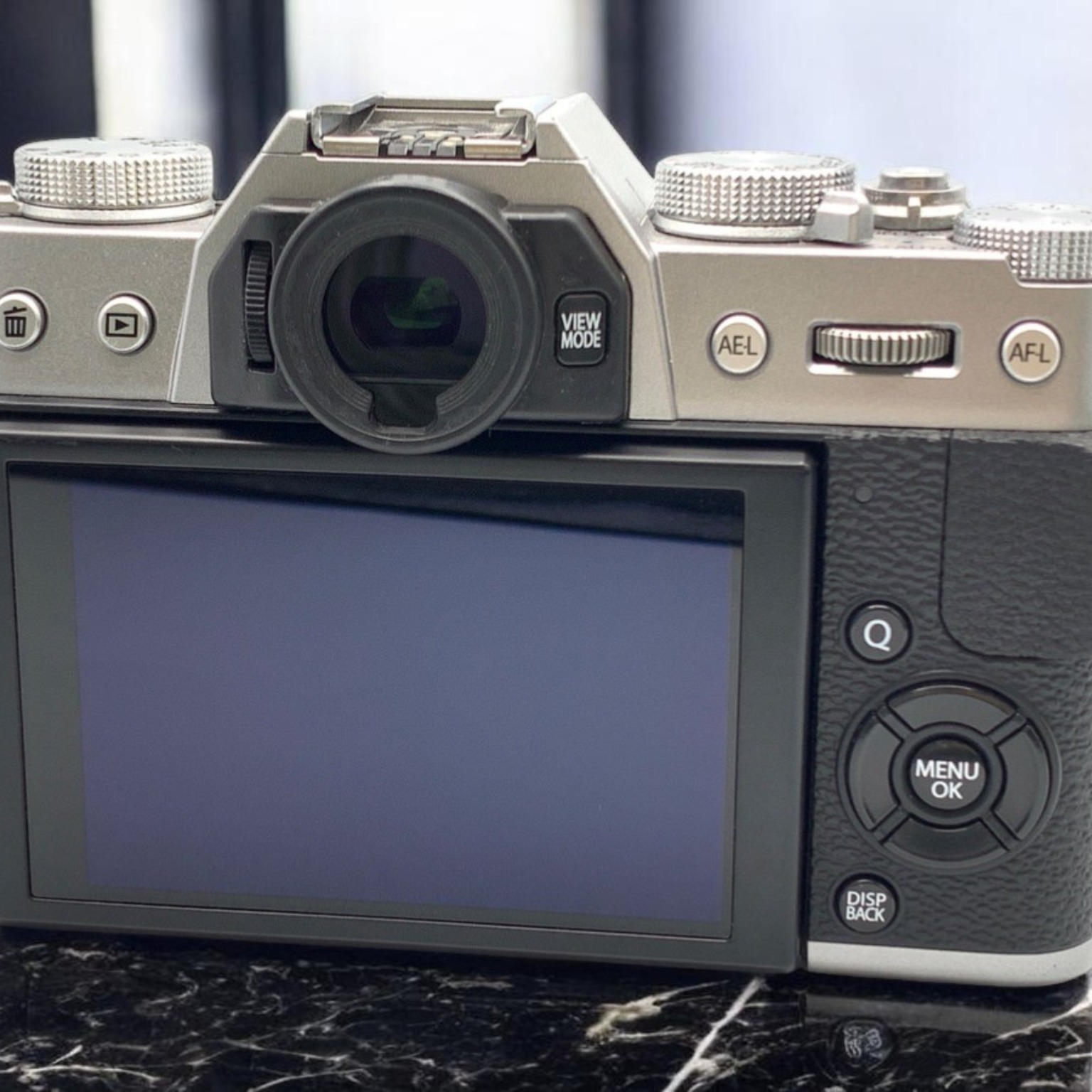 富士フイルム X-T20 ボディ 