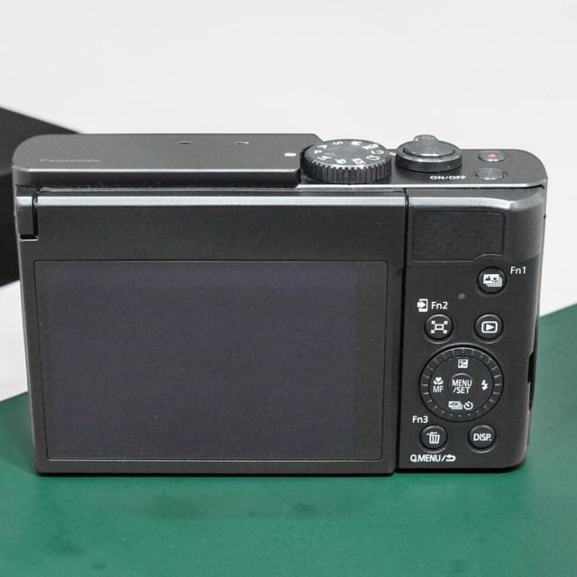 LUMIX TZ99(DC-TZ99) "ブラック"