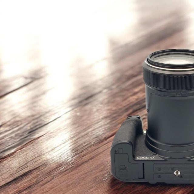 COOLPIX P1100