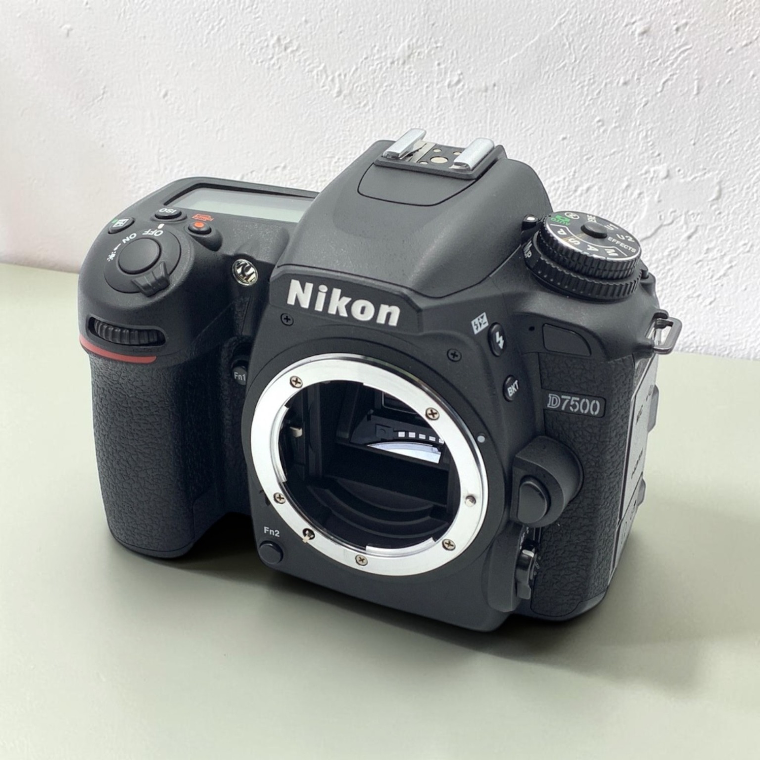 ニコン D7500 ボディの新品/中古の在庫一覧 | みんなのカメラ