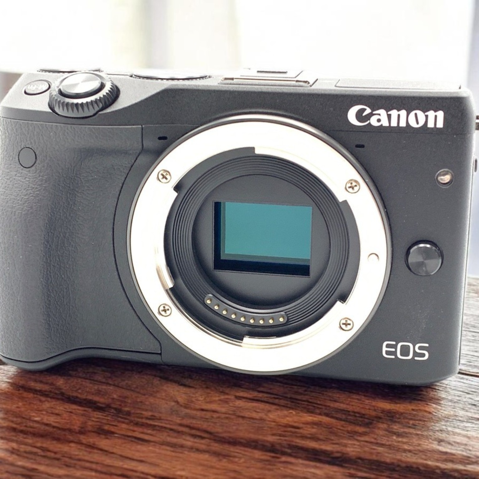 Canon EOS M100 ダブルズームキット 