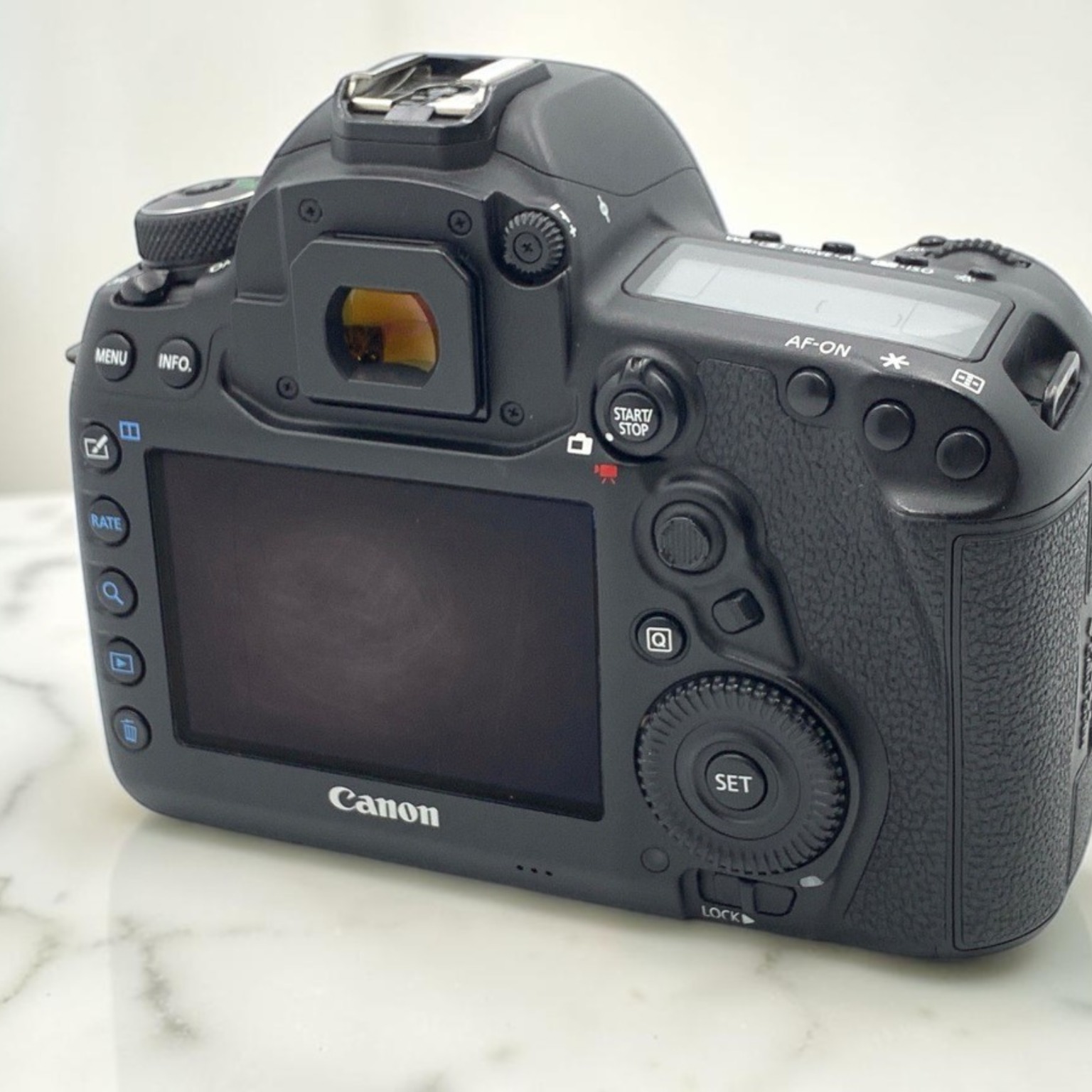 Canon EOS 5D Mark IV ボディの新品/中古の在庫一覧 | みんなのカメラ