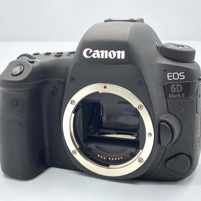 EOS 6D Mark II ボディ