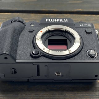 X-T5 ボディ "ブラック"