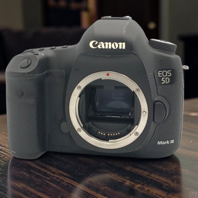 EOS 5D Mark III ボディ