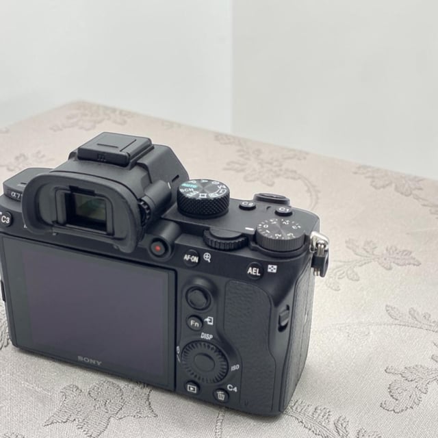 α7 III ILCE-7M3 ボディ