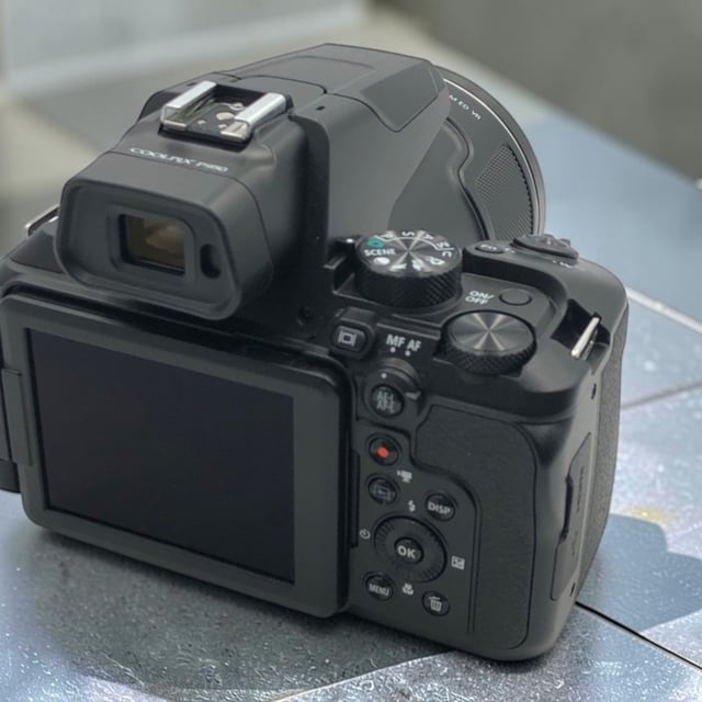 COOLPIX P950