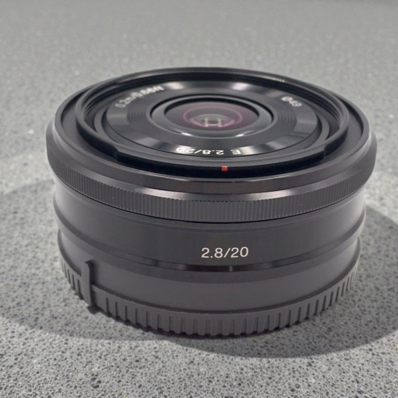 SONY E 20mm F2.8 SEL20F28の新品/中古の在庫一覧 | みんなのカメラ