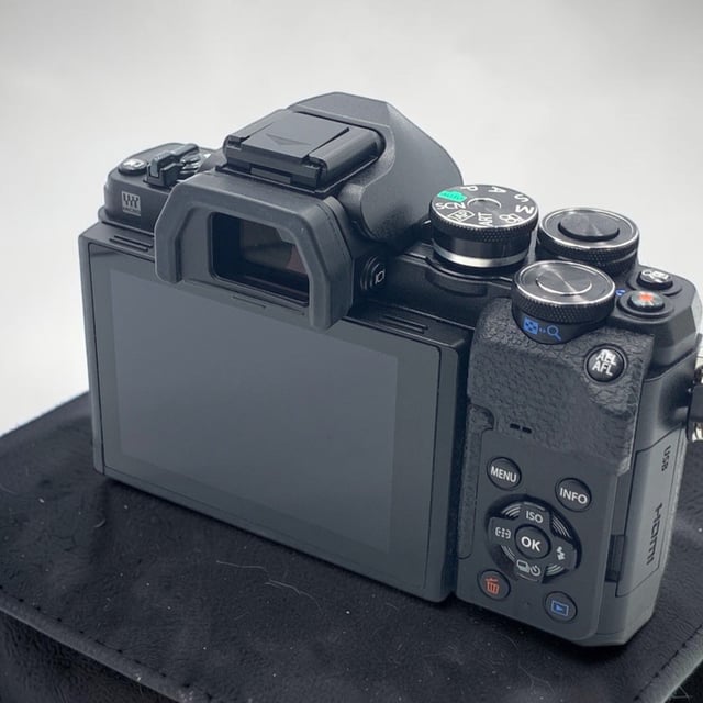 OM-D E-M10 Mark IV ボディ
