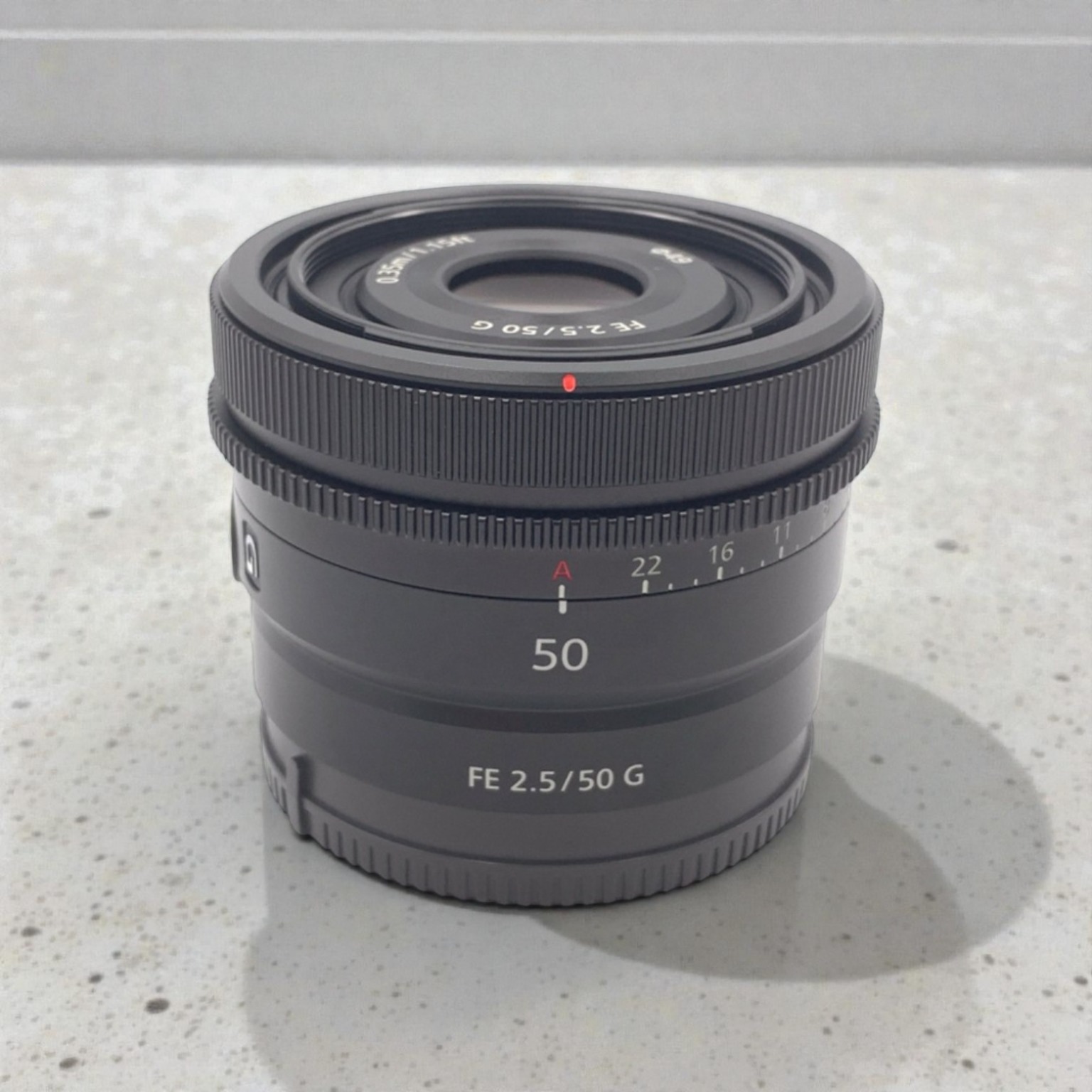 【ほぼ未使用】ソニー SONY FE 50mm F2.5 G SEL50F25G カメラレンズ FE 50mm F2.5 G SEL50F25G [ソニーE /単焦点レンズ] SONY