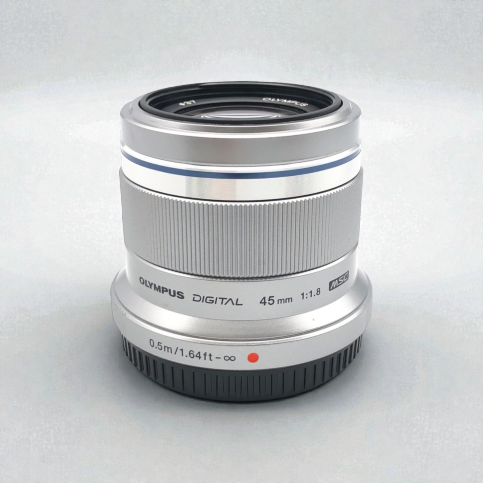 オリンパス M.ZUIKO DIGITAL 45mm F1.8 