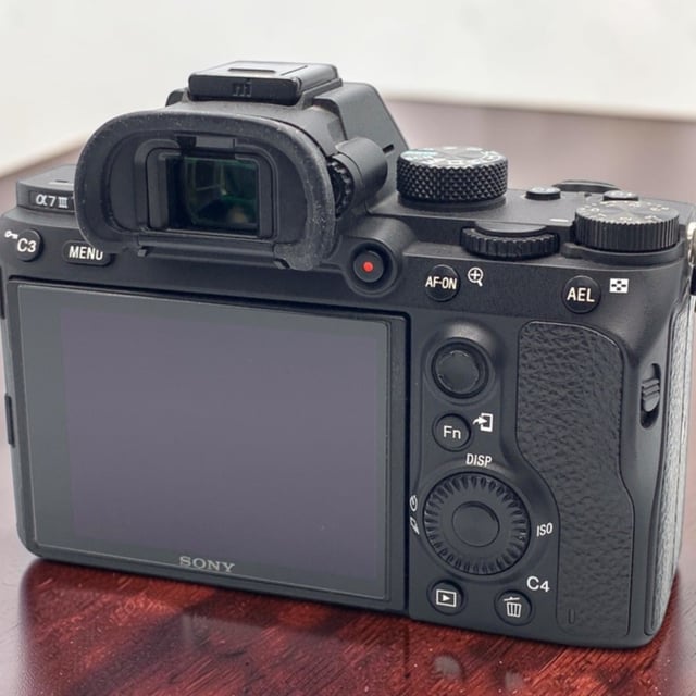 α7 III ILCE-7M3 ボディ