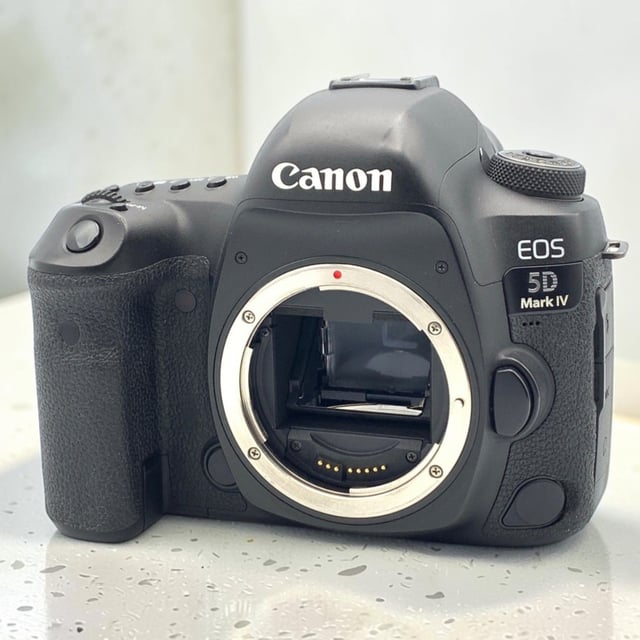 EOS 5D Mark IV ボディ