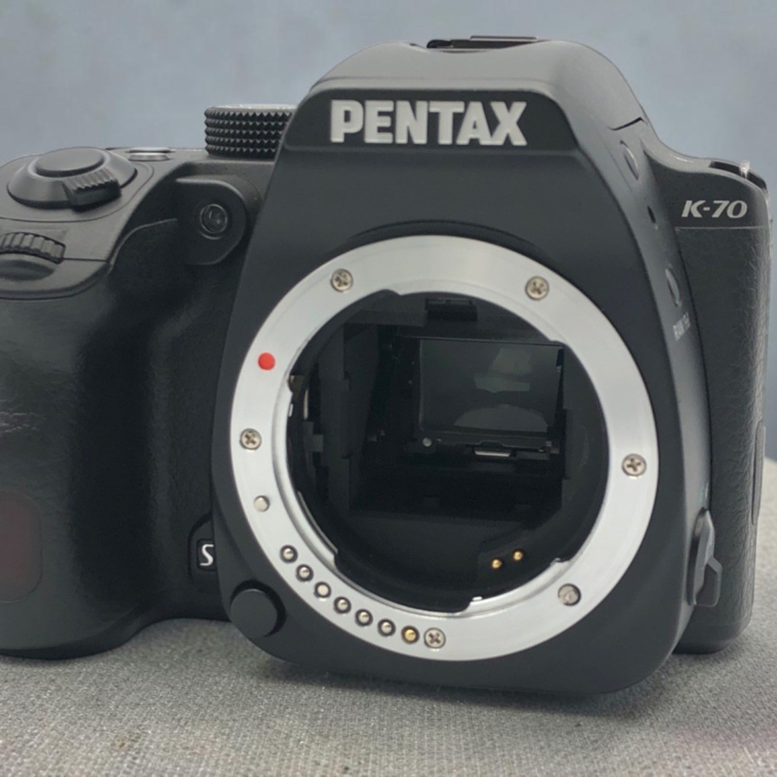 PENTAX K-70 ボディ ブラック Зеркальный фотоаппарат PENTAX K-70 body черный | Официальный