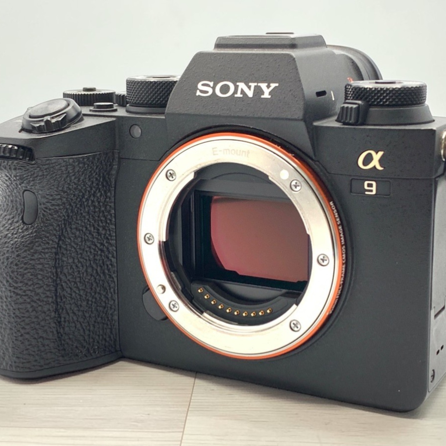 SONY α9 II ILCE-9M2 ボディの中古 (美品)・¥239,160 | みんなのカメラ