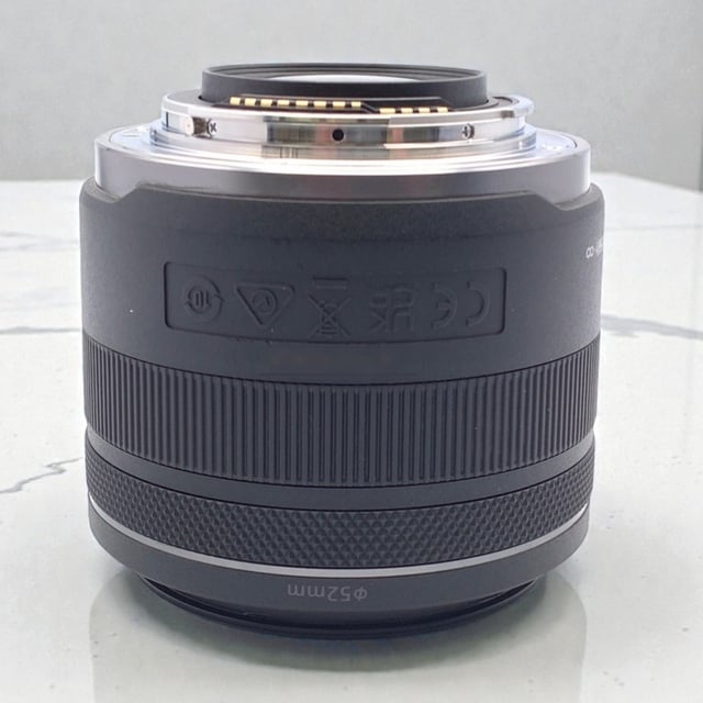 RF 35mm F1.8 マクロ IS STM