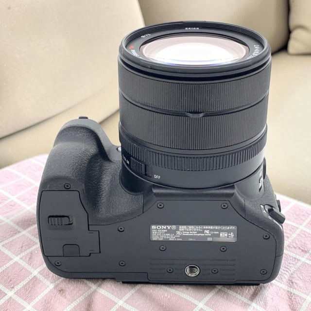サイバーショット RX10 IV(DSC-RX10M4)