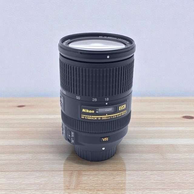 AF-S DX NIKKOR 18-300mm f/3.5-5.6G ED VR