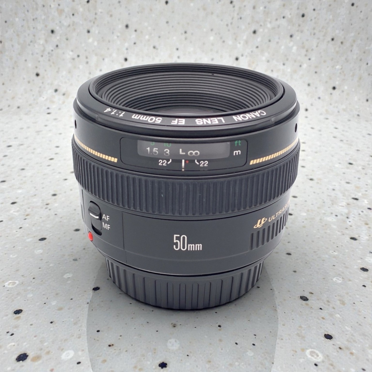 Canon EF 50mm F1.4 USMの新品/中古の在庫一覧 | みんなのカメラ