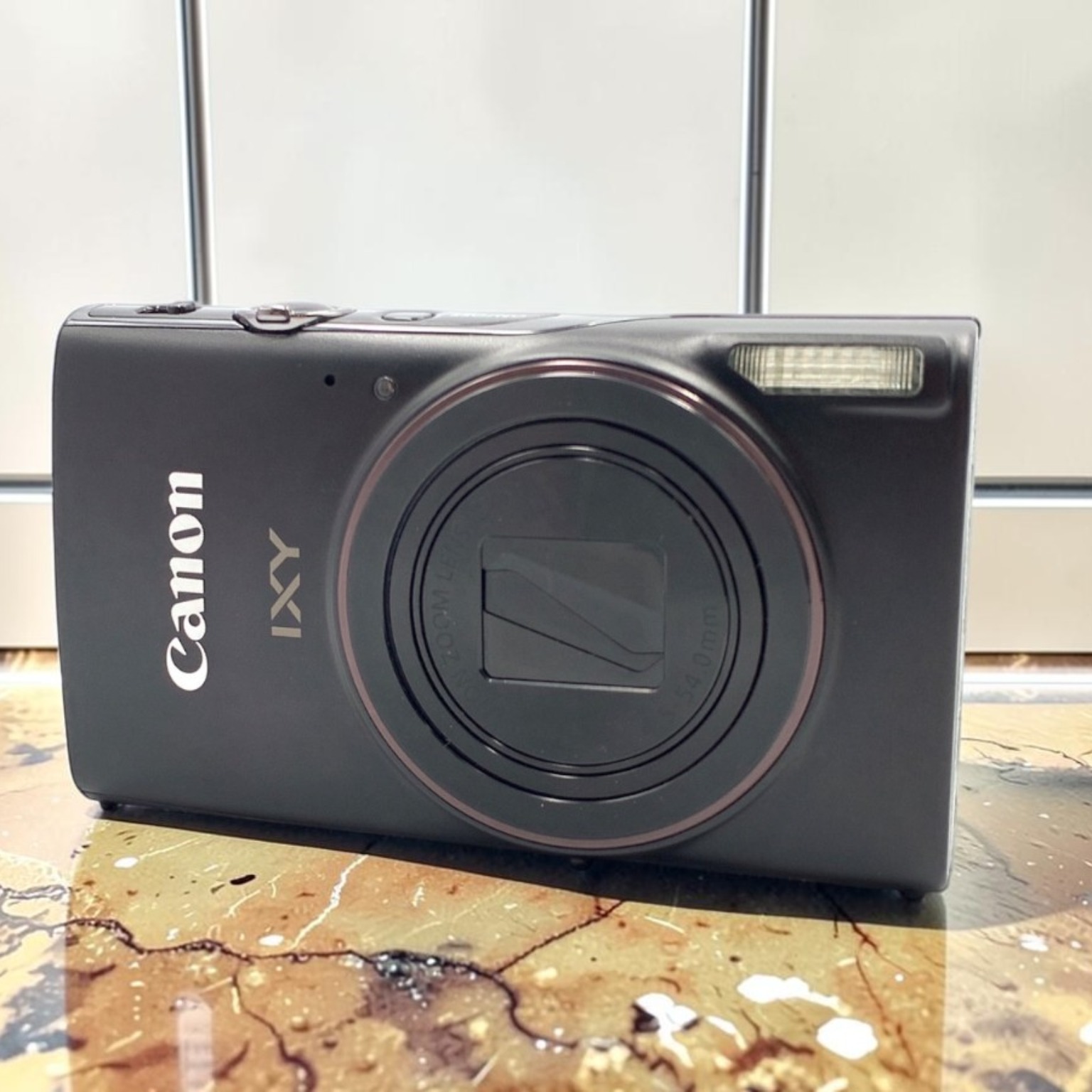 Canon PowerShot ZOOM 