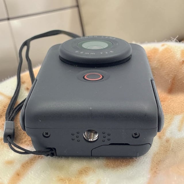 PowerShot V10 "ブラック"