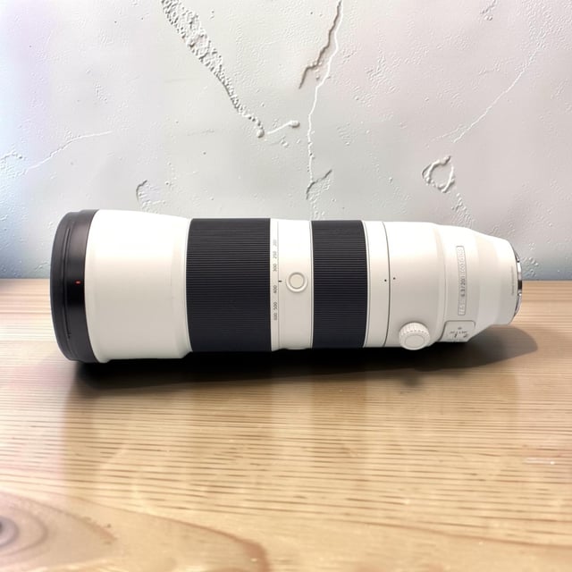 FE 200-600mm F5.6-6.3 G OSS SEL200600G