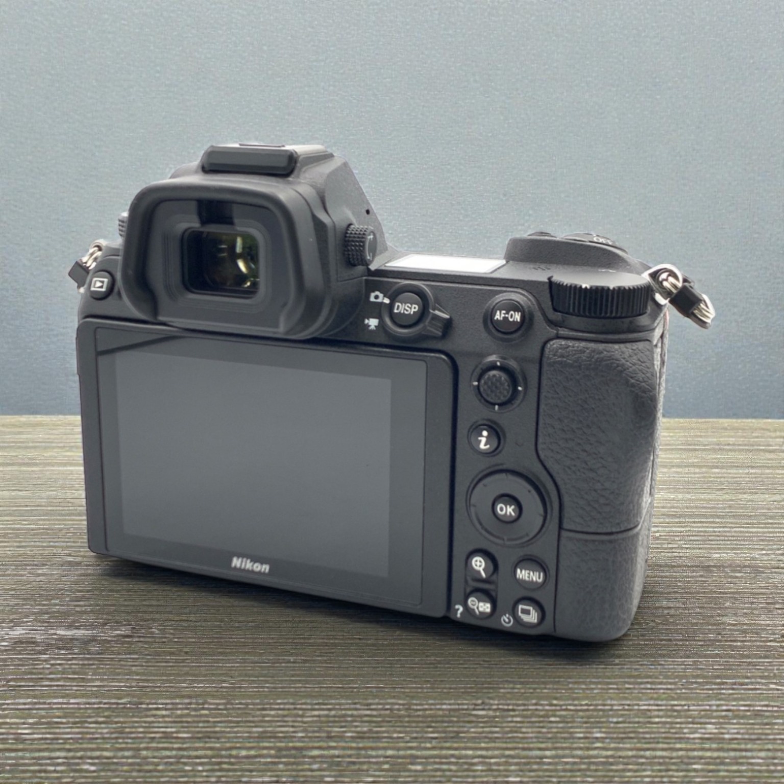 ニコン Z6 ボディの中古 (美品)・¥90,490 | みんなのカメラ