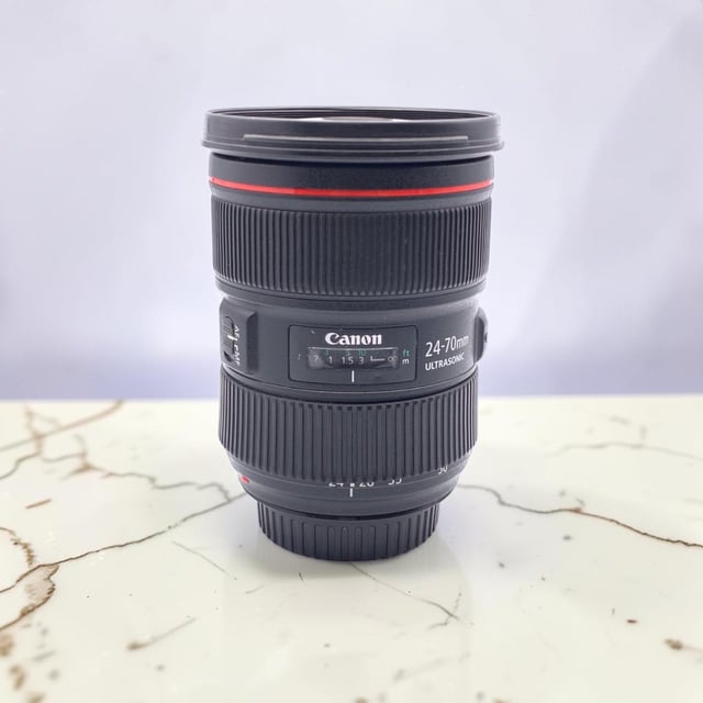 EF 24-70mm F2.8L II USM