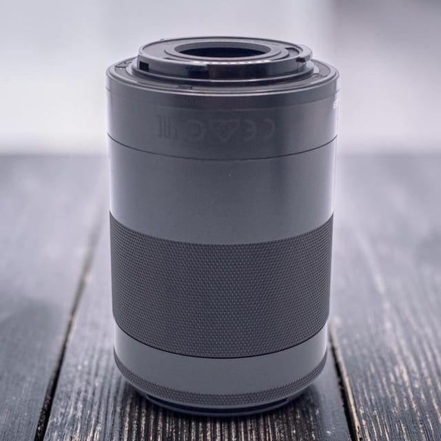 EF-M55-200mm F4.5-6.3 IS STM