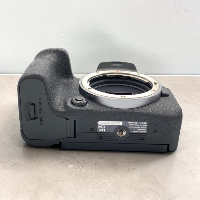 EOS R10 ボディ