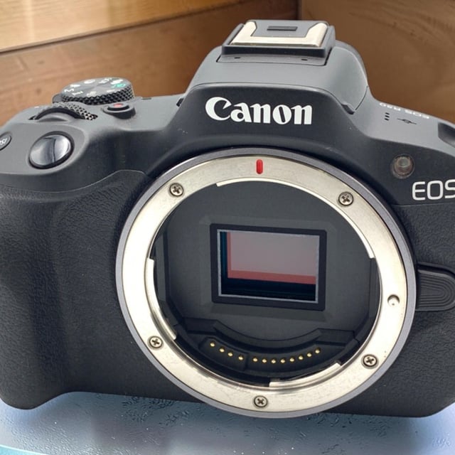 EOS R50 ボディ "ブラック"