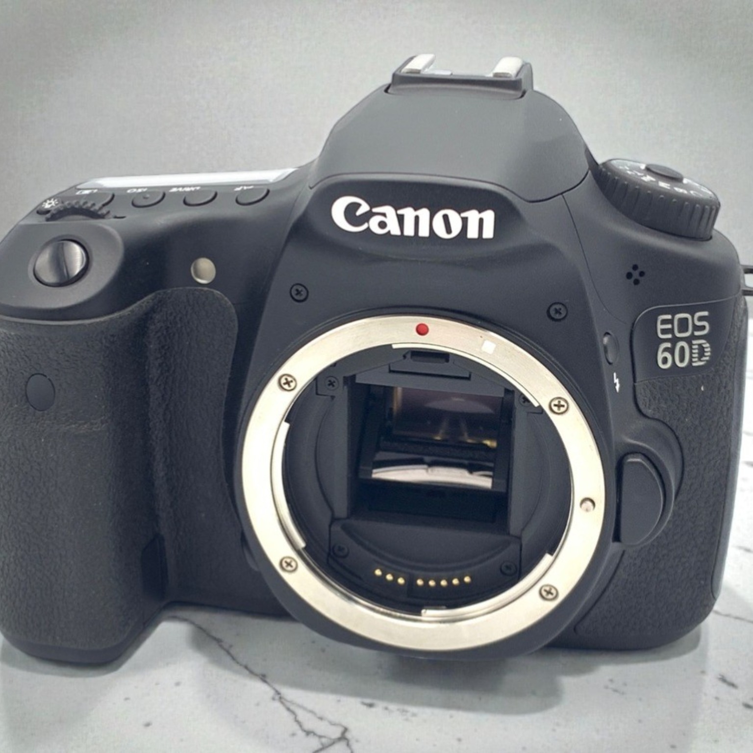 Canon EOS 60D ボディの中古 (美品)・¥19,820 | みんなのカメラ