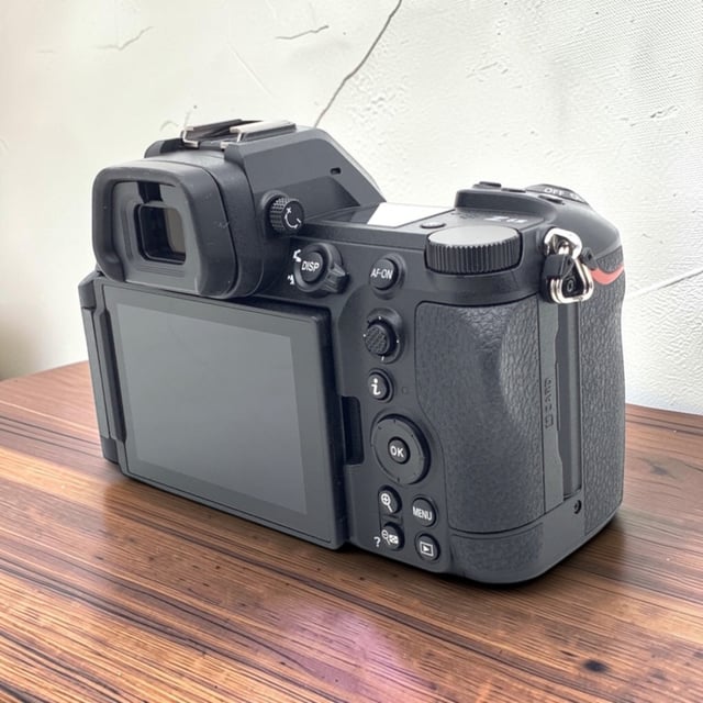 Z6III ボディ
