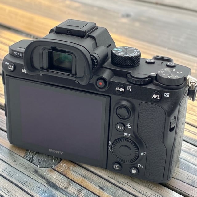 α7 III ILCE-7M3 ボディ